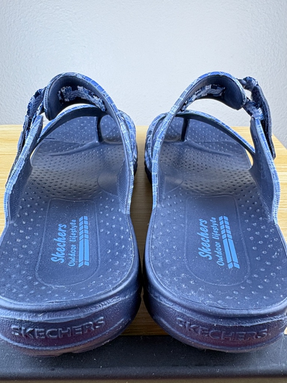 Skechers Women's Outdoor Lifestyle Slip-On Sandals Blue Plaid Size 9 - Picture 10 of 10